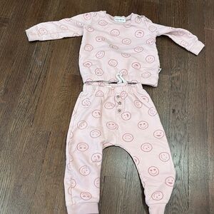 Pink Smiley set. 18mo